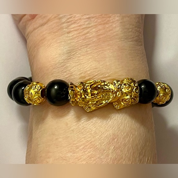 Obsidian (NWOT) elastic bracelet feng shui jewelry - Picture 10 of 17